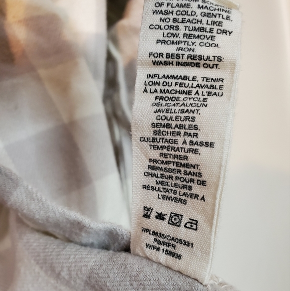 Womens Woolrich neutral colored flannel size small - Picture 7 of 14